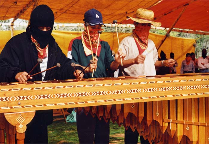 La Marche Zapatiste - Oventic